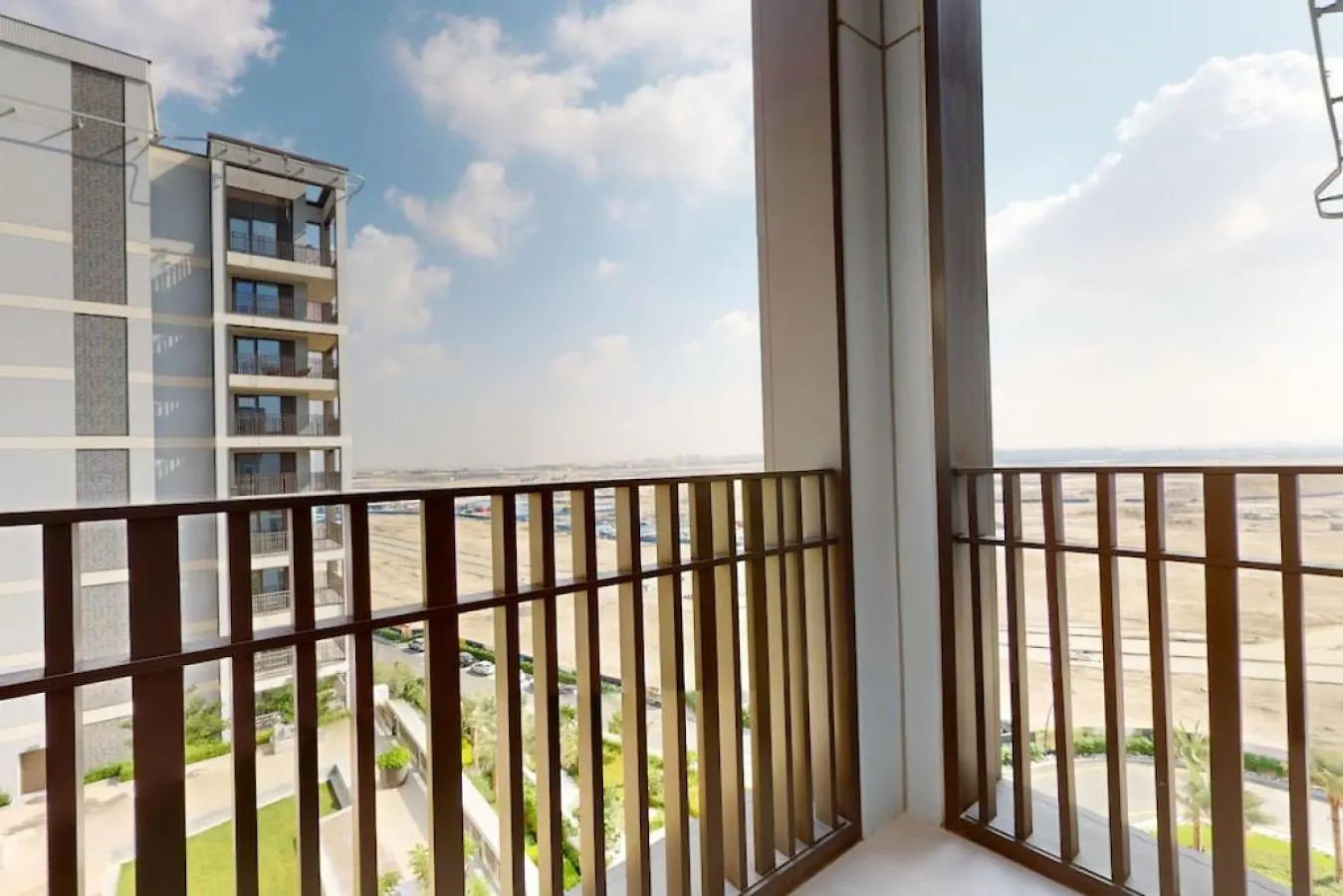 Apartment Summer At Creek Beach - Elegant One Bedroom Dubai